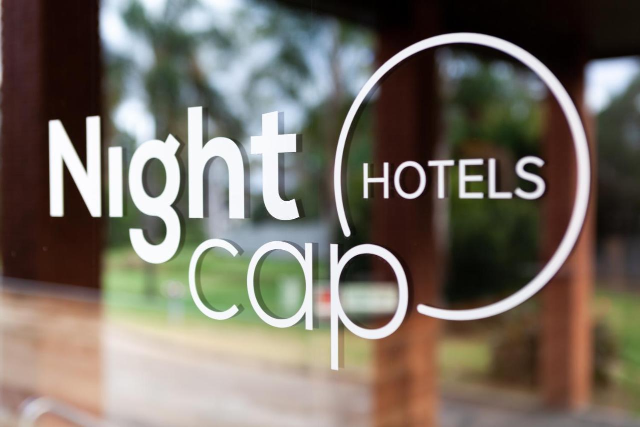 Nightcap At Barkly Hotel Маунт-Айза Экстерьер фото